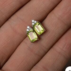 peridot august birthstone gold earrings
